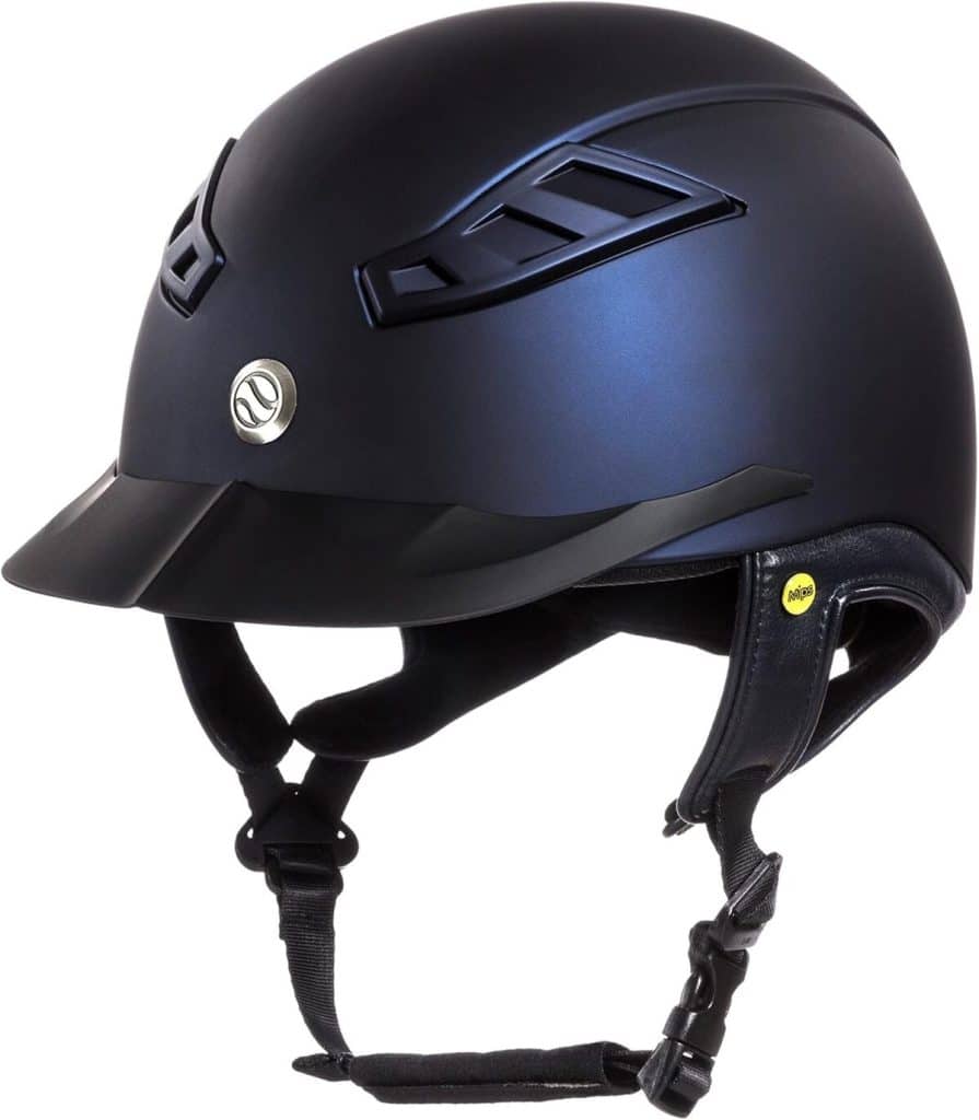 Test du casque EQ3 Lynx Smoth Back on Track : sécurité et confort équestres