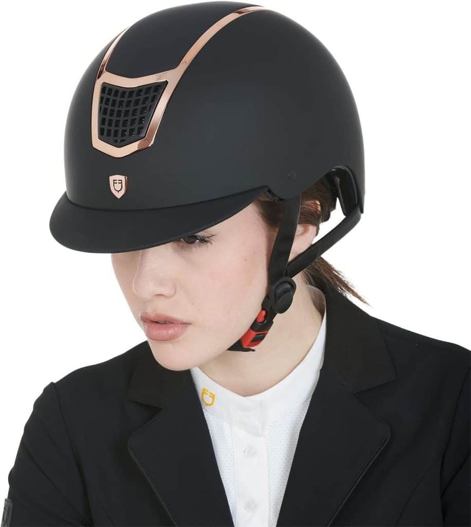 Test du casque Equestro Ultra-Light noir-doré taille L