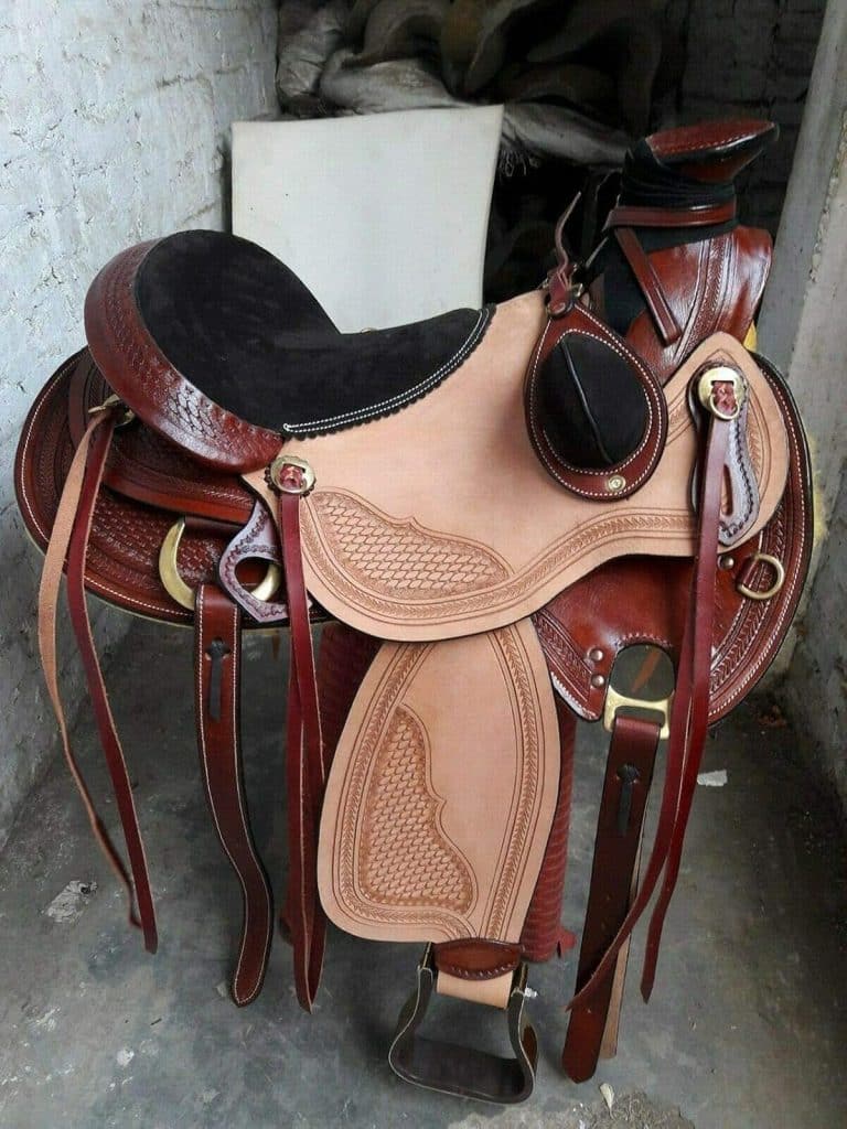 Test : equestrian Universe selle western cuir robuste